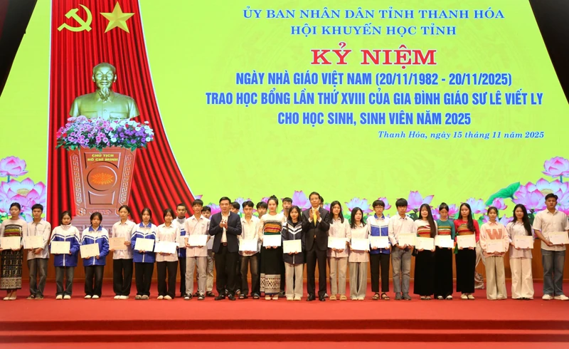 Tạo dựng nền tảng cho chặng đường mới