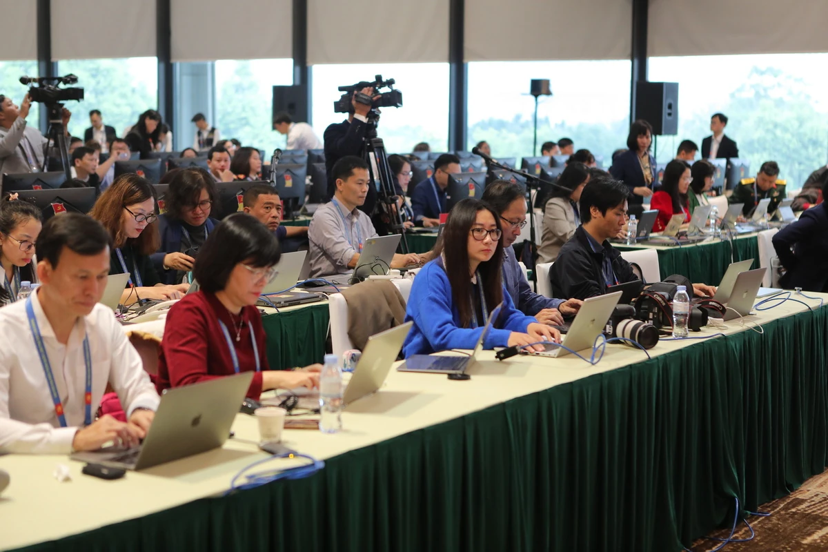 Gần 700 cơ quan báo chí trong nước và quốc tế tác nghiệp tại Đại hội XIV của Đảng