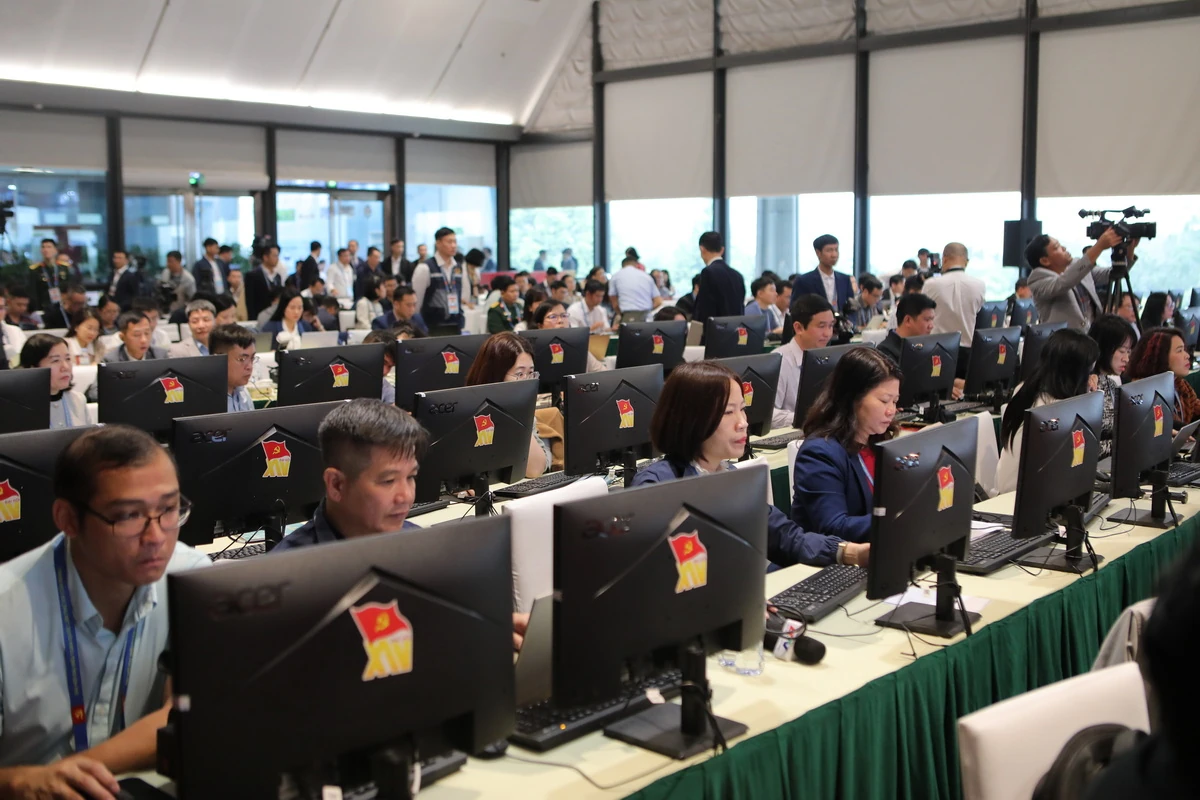 Gần 700 cơ quan báo chí trong nước và quốc tế tác nghiệp tại Đại hội XIV của Đảng