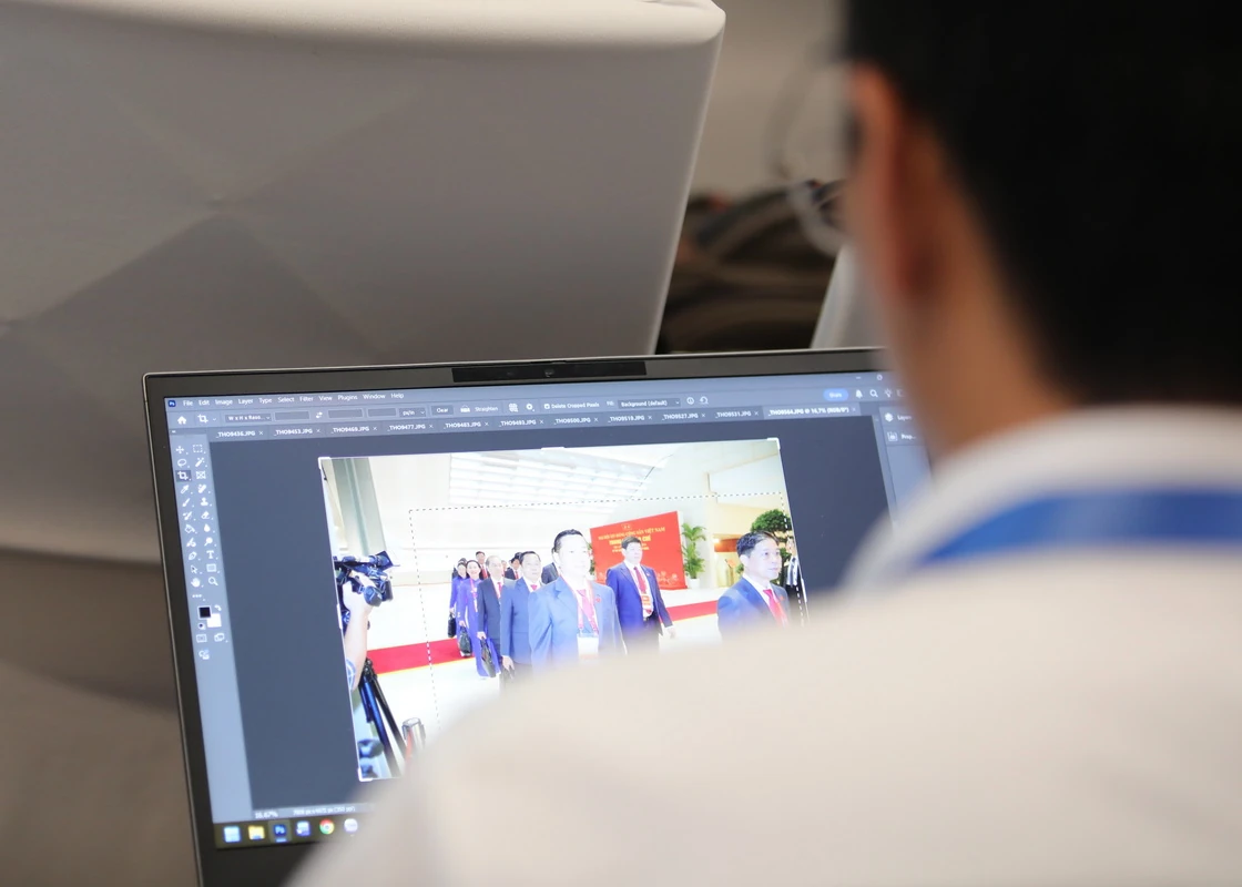 Gần 700 cơ quan báo chí trong nước và quốc tế tác nghiệp tại Đại hội XIV của Đảng