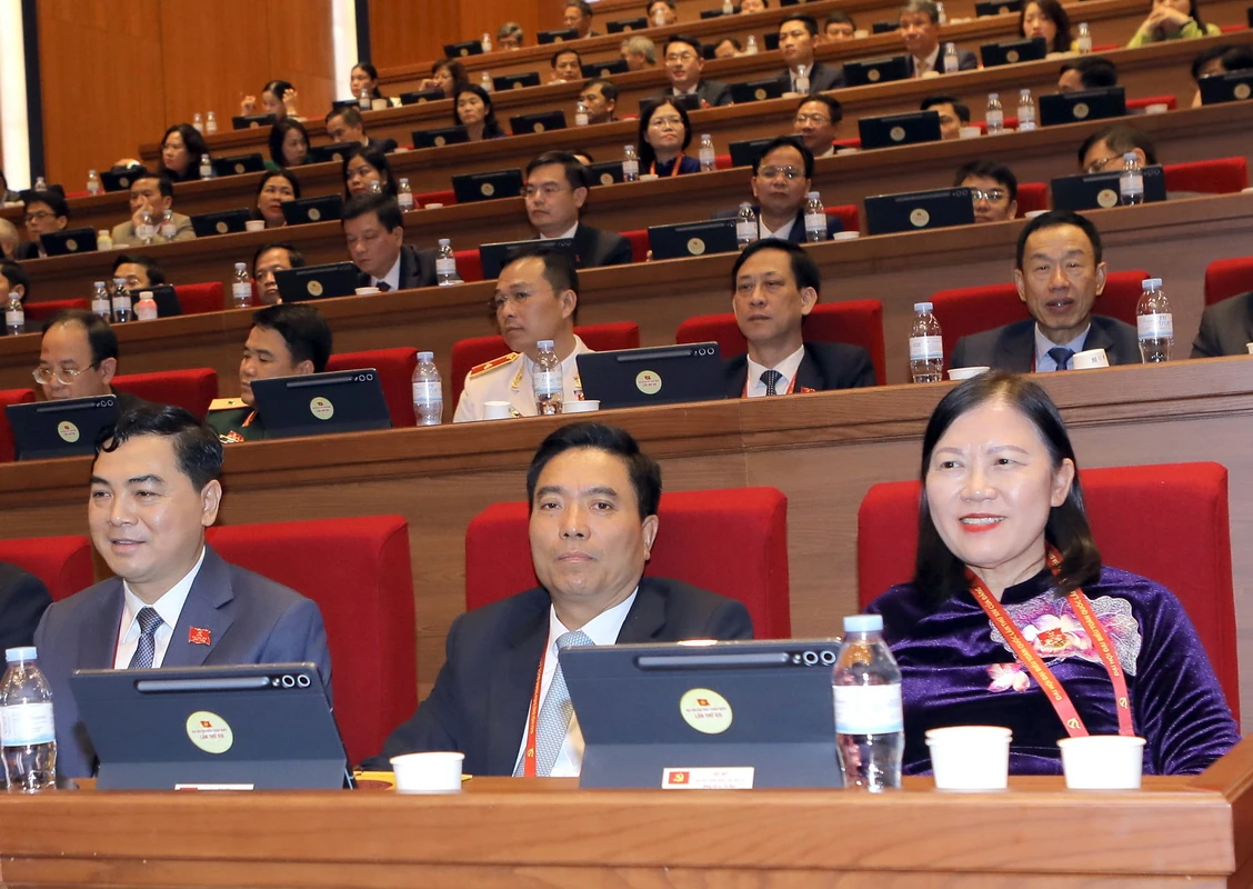 Đại hội XIV của Đảng: Đoàn đại biểu Đảng bộ tỉnh Thanh Hóa dự phiên thảo luận tại hội trường