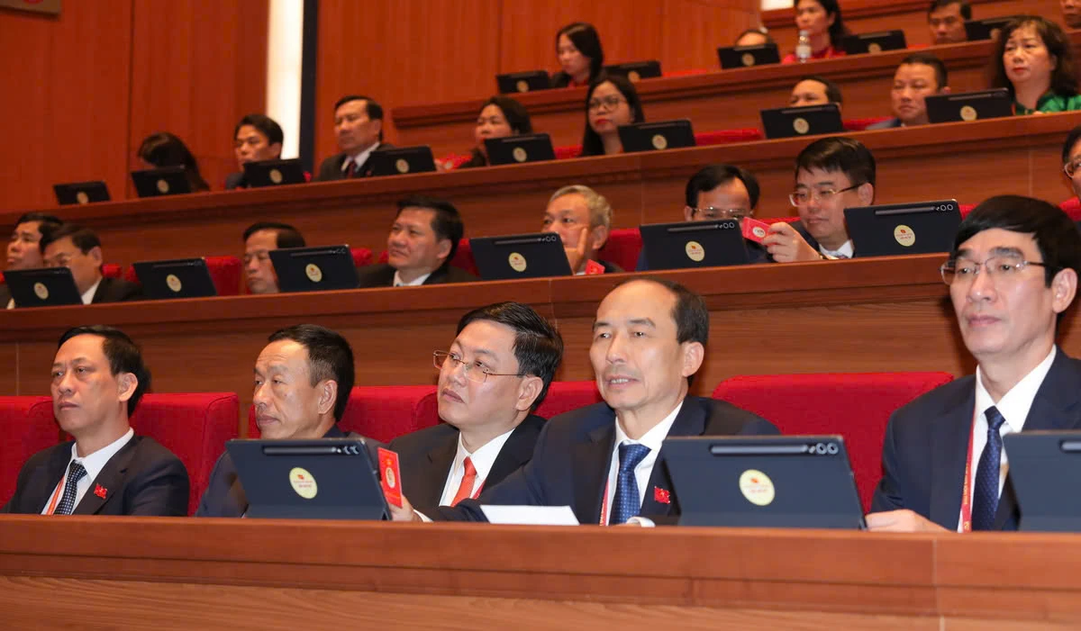Hình ảnh Đoàn đại biểu Đảng bộ tỉnh Thanh Hóa dự Đại hội XIV của Đảng