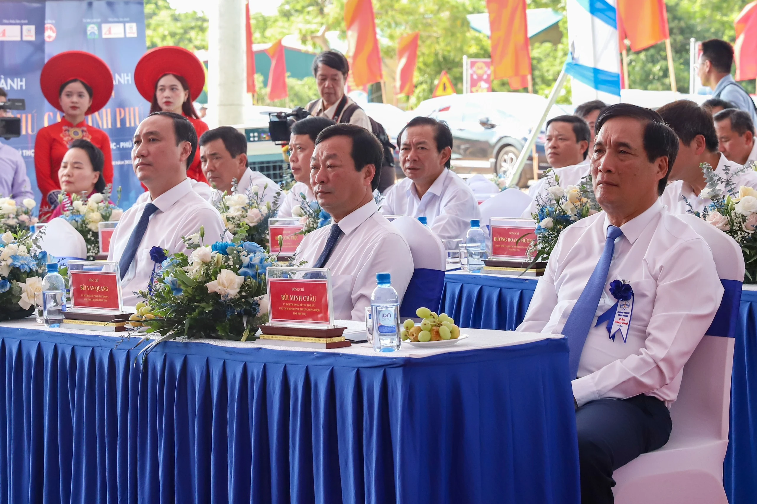 Inauguration of Vinh Phu Bridge across Lo River connecting Phu Tho and Vinh Phuc provinces