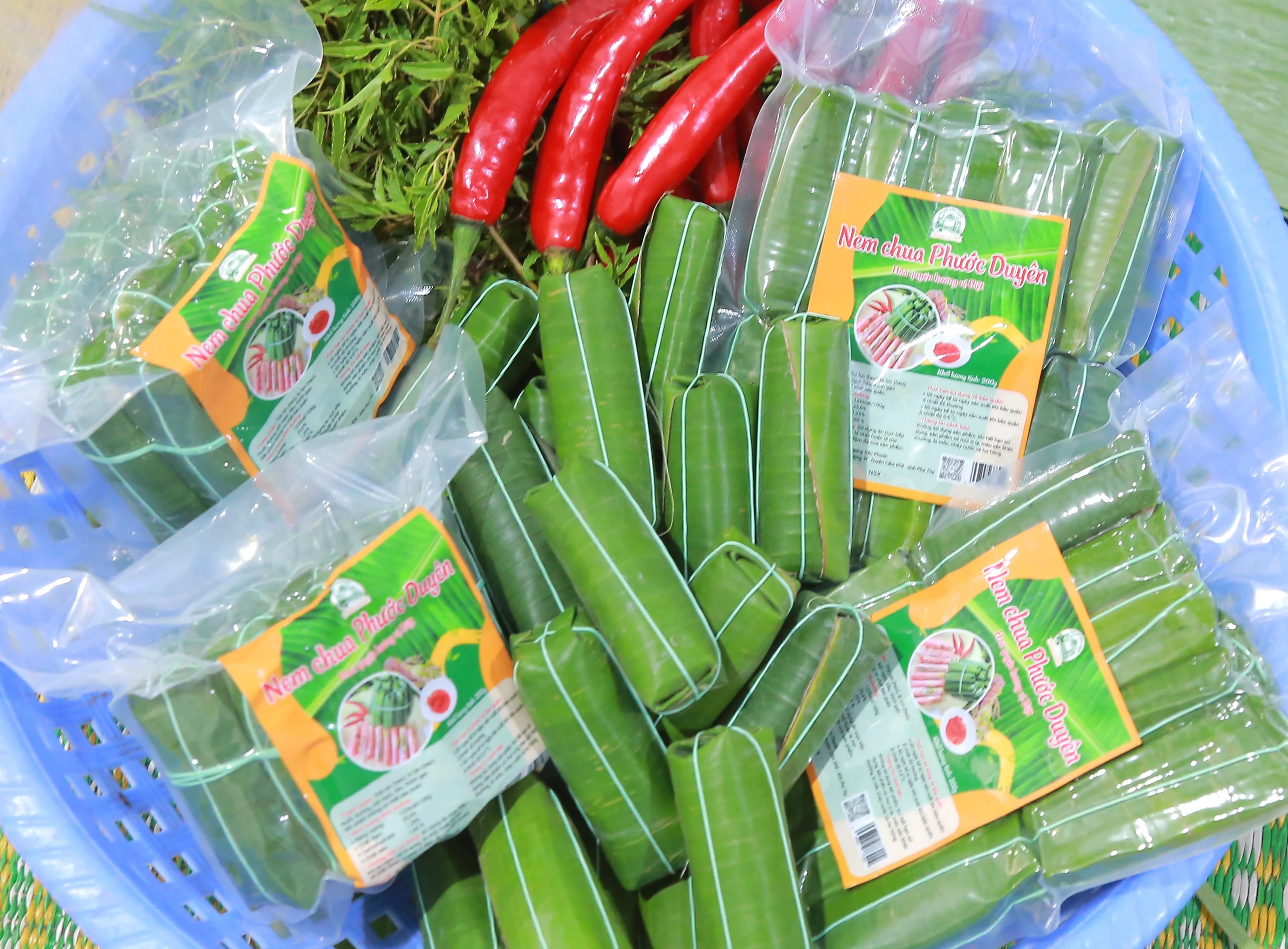 Phuong Vy fermented pork roll