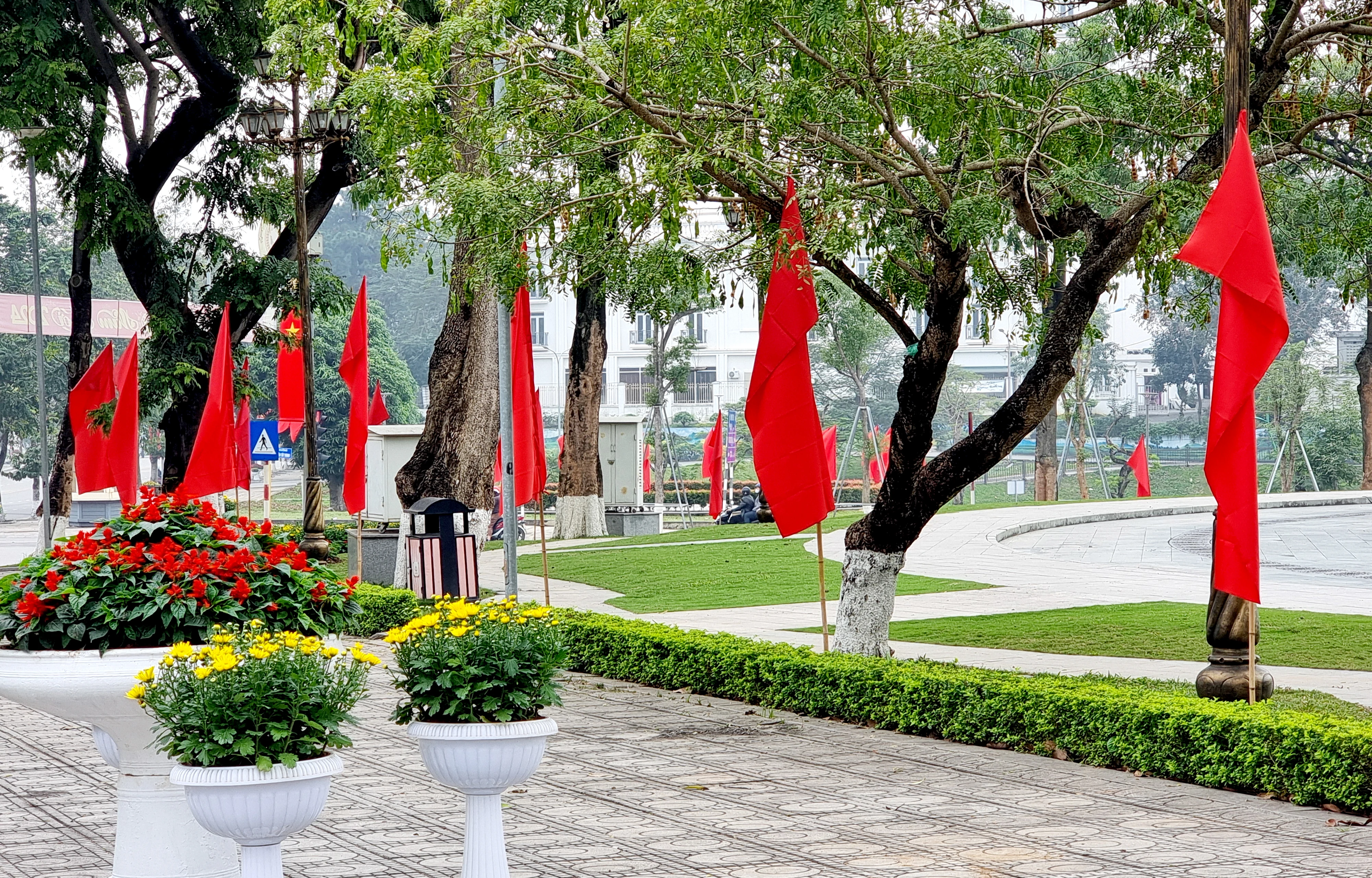 Jubilant activities to celebrate the Party and celebrate the Year of the Dragon 2024