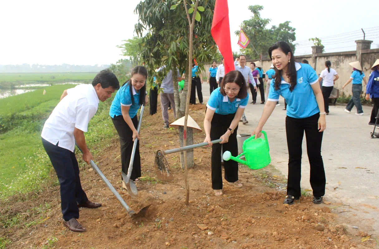 Remembering Uncle Ho in May