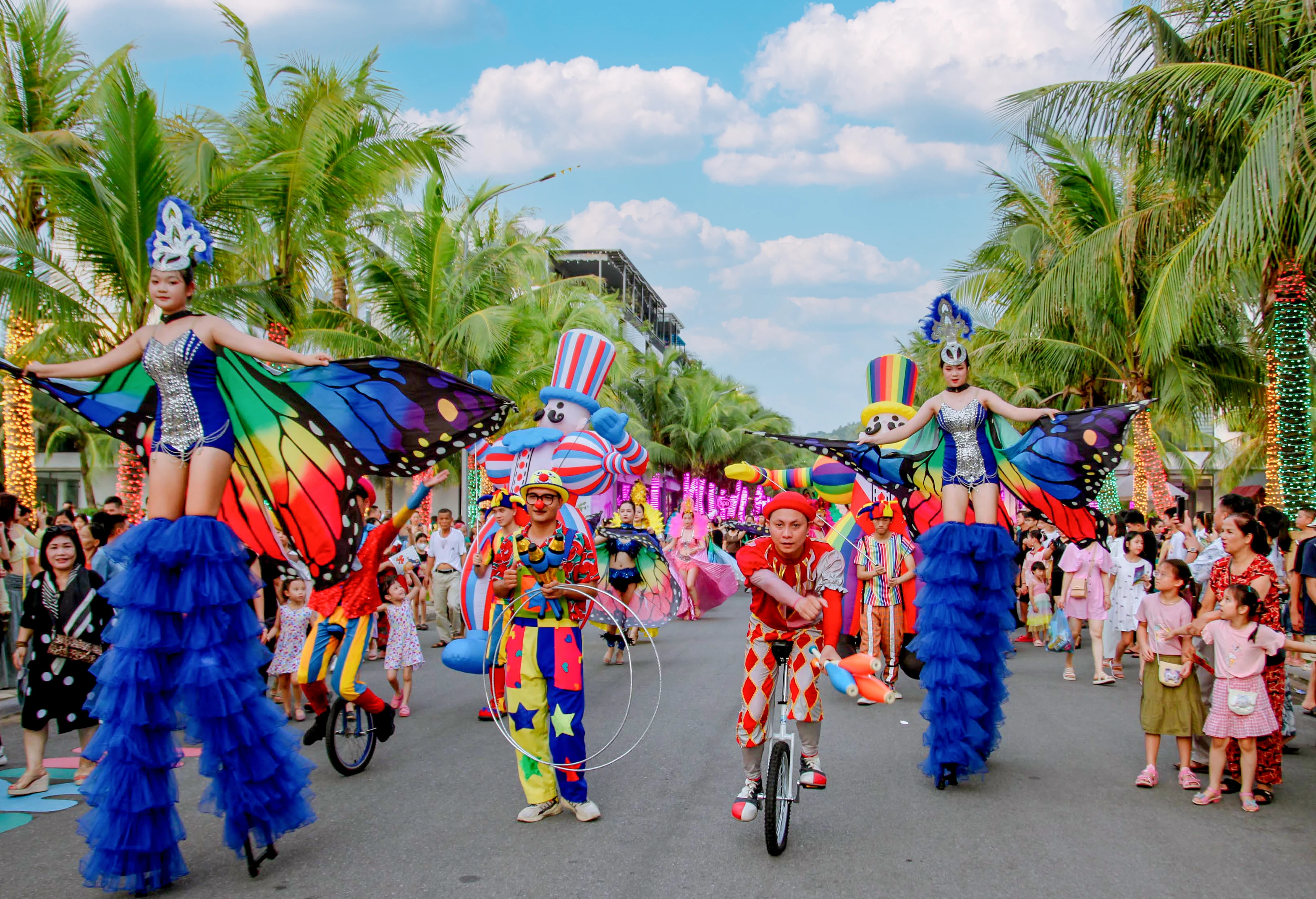 Connecting the “golden triangle” to develop tourism and services