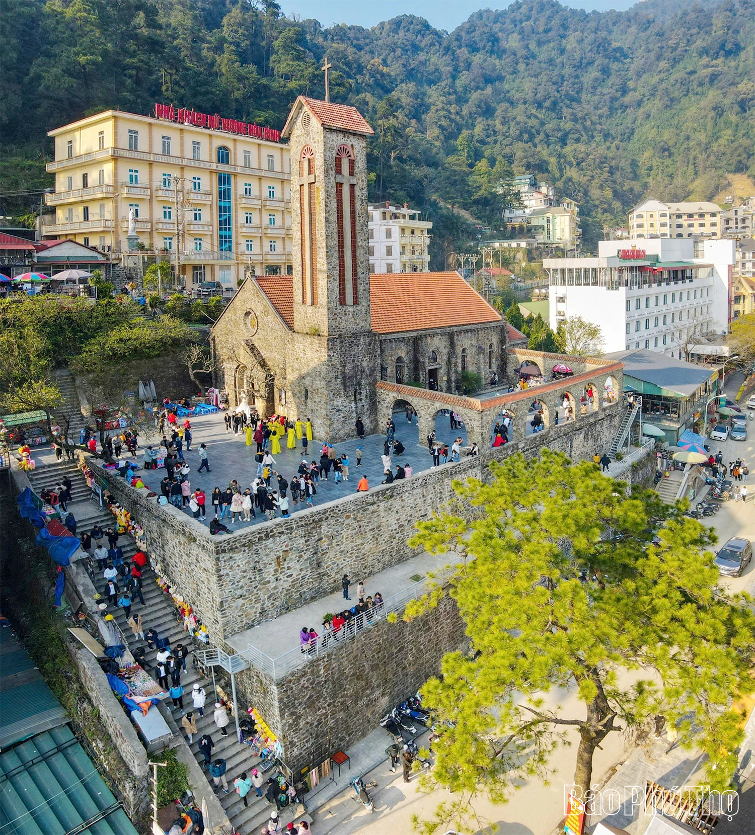 Developing tourism into a spearhead economic sector