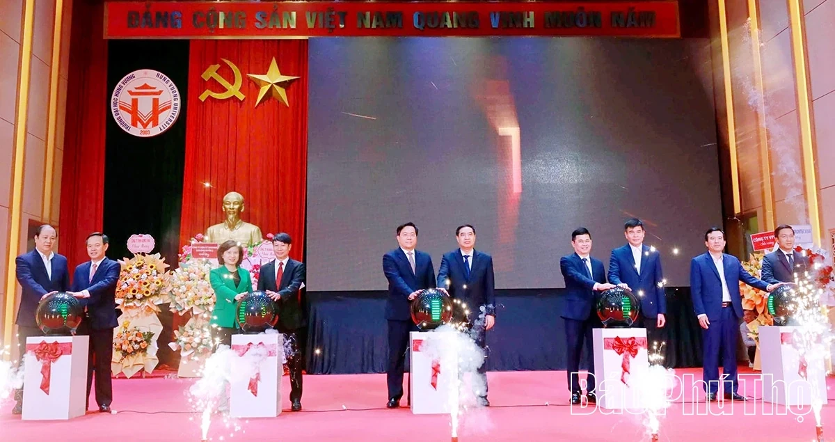 Phu Tho Province Human Resources Workshop enters a New Era and 2025 Job Fair