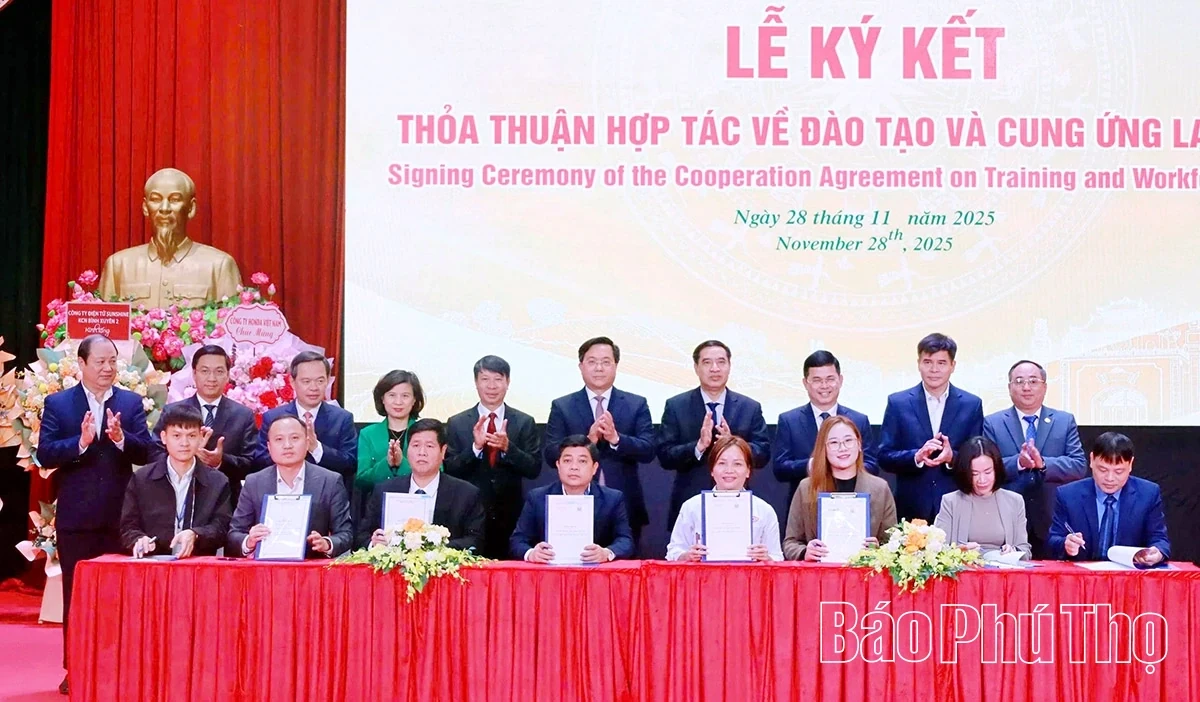 Phu Tho Province Human Resources Workshop enters a New Era and 2025 Job Fair