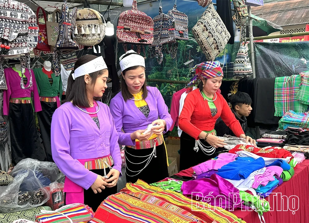 Vibrant Culture, Sports, and Tourism Festival in the Land of Thung May
