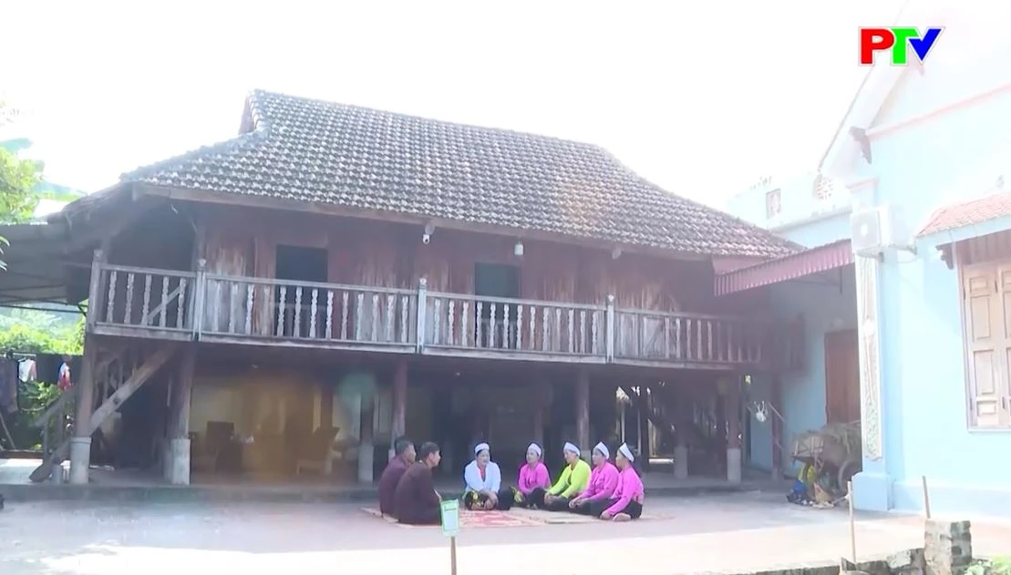 Lingering echoes of Rang and Vi folk songs