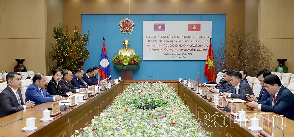 Signing of Memorandum of Understanding on Friendly Cooperation between Phu Tho and Houaphanh Provinces