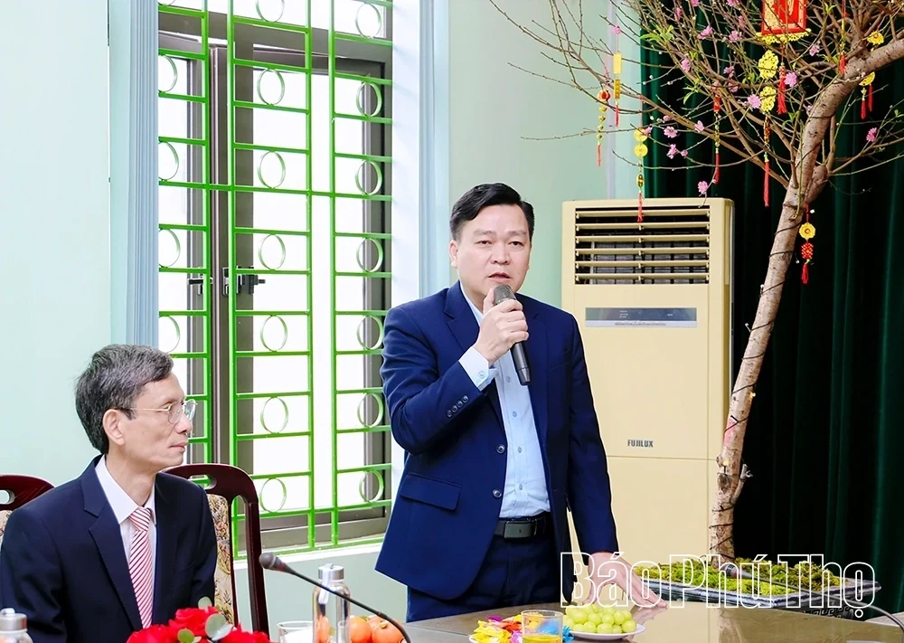 Provincial Party Deputy Secretary Nguyen Manh Son Visits and Extends New Year Greetings to Local Businesses