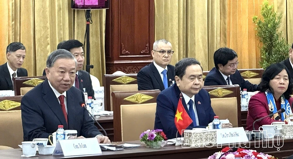 Phu Tho Strengthens Local Cooperation, Contributing to the Great Friendship and Special Solidarity between Vietnam and Laos