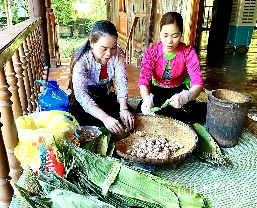 Banh Uoi – The Signature Flavor of Tet in the Muong Region