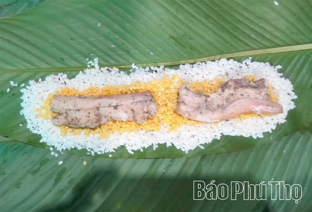 Diem Xuan Village: A Bustle of Banh Chung as Tet Approaches