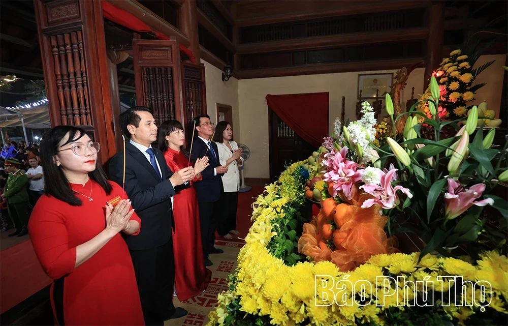 Opening of the Linh Tinh Tinh Phoc Festival for the 2026 Spring