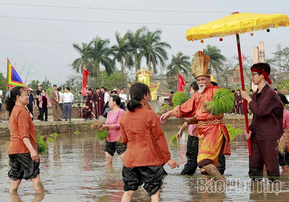 The Festival of Hung King Teaching People to Plant Rice