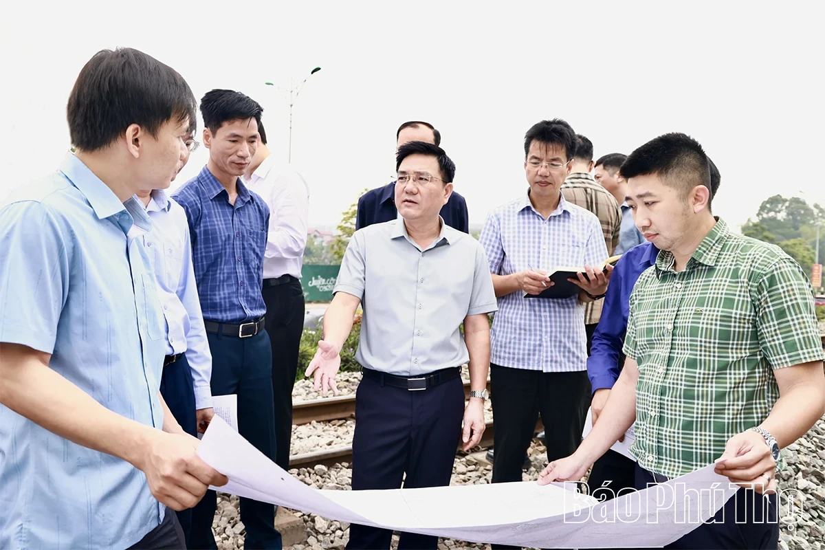 Vice Chairman Vu Viet Van Inspects Progress of Key Transport Projects