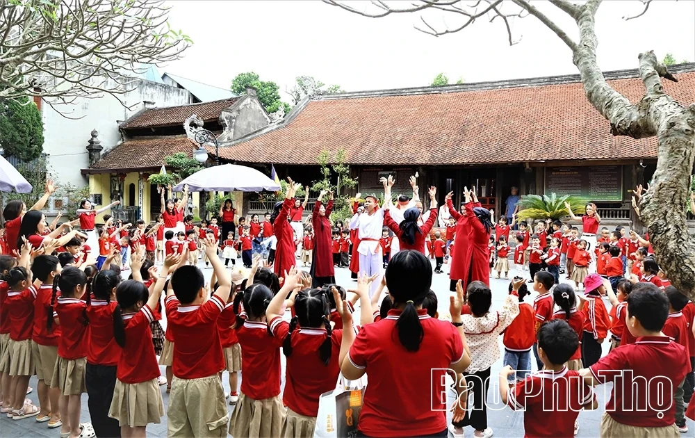 Building the Culture and People of the Ancestral Land to Meet Integration Requirements