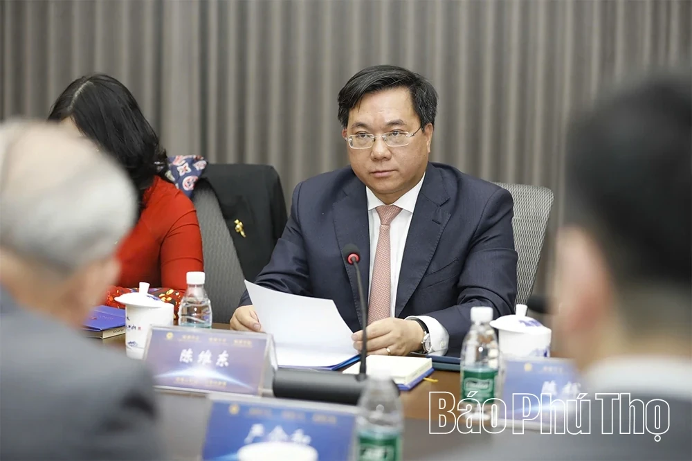 Phu Tho Promotes Investment with Enterprises in Shanghai, China