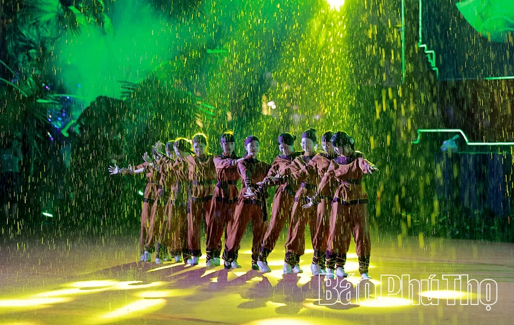 Gathering in the Melodies