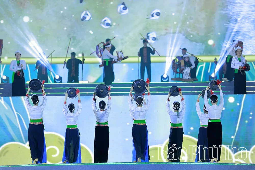 Gathering in the Melodies