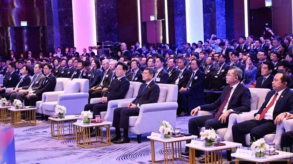 Signing Memorandum of Understanding on Industrial Park Infrastructure Development with South Korean Partner