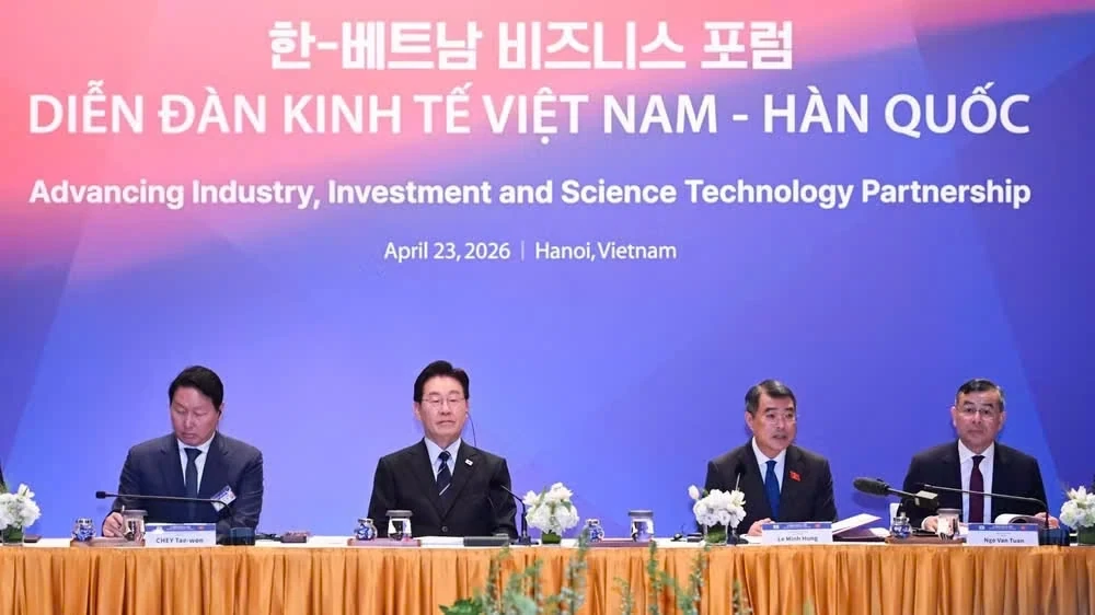 Signing Memorandum of Understanding on Industrial Park Infrastructure Development with South Korean Partner