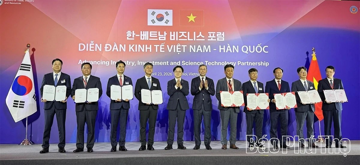 Signing Memorandum of Understanding on Industrial Park Infrastructure Development with South Korean Partner