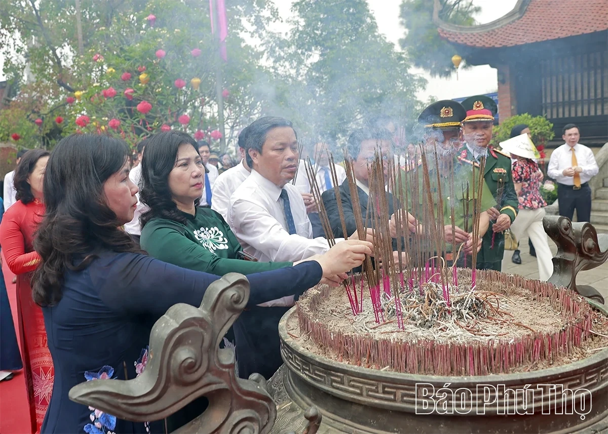 Incense Offering Ceremony in Commemoration of Mother Au Co 2026