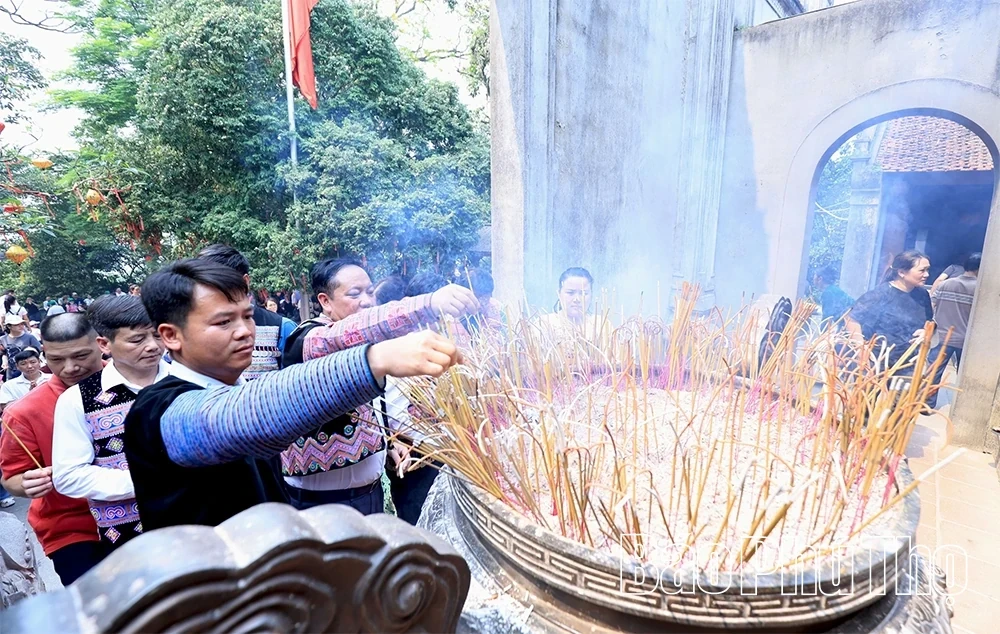Hung Kings Commemoration – Ancestral Land Culture and Tourism Week: A Convergence of Vietnamese Cultural Essence