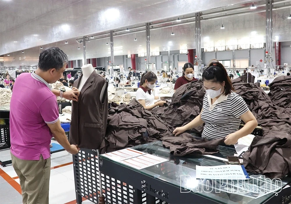 Employed Workforce Increases by 4.2 Thousand People