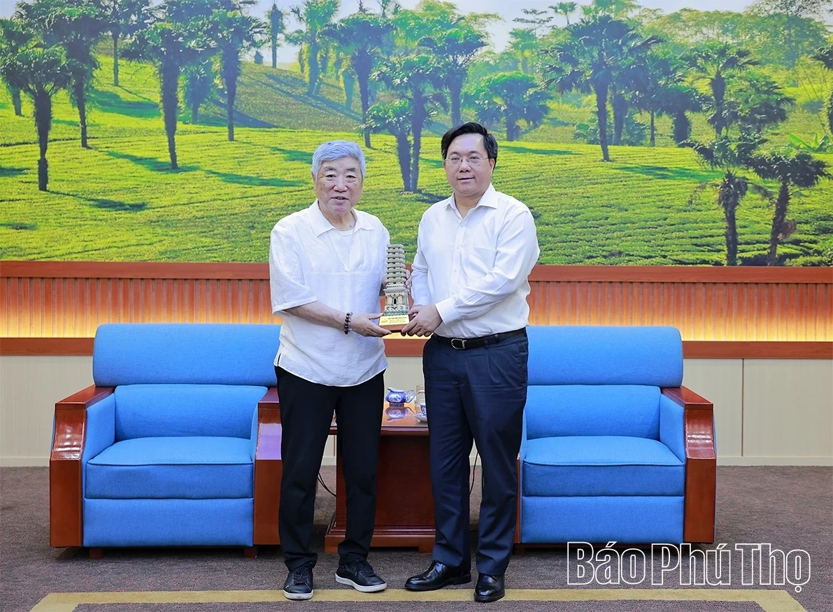 Provincial Governor Receives Balcom Group Delegation to Drive High-Yield Investment Cooperation