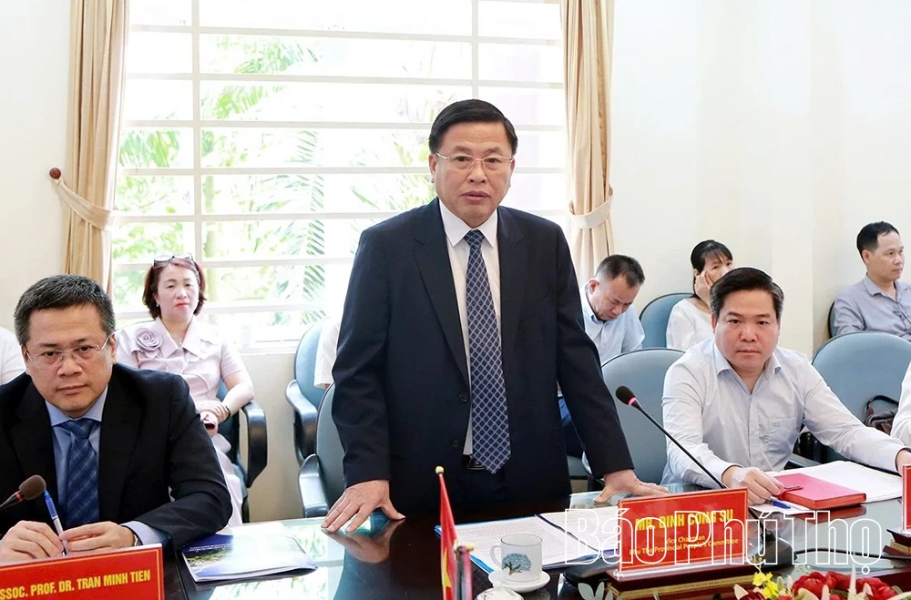 Delegation from the Ministry of Agriculture and Forestry of the Republic of Angola Visits and Works in Phu Tho Province