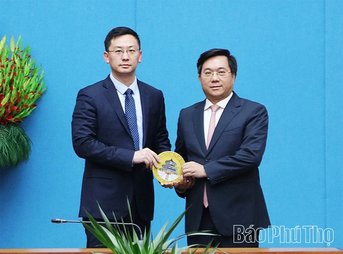 Phu Tho Strengthens Cooperation with Leading Chinese Financial and Construction Corporations