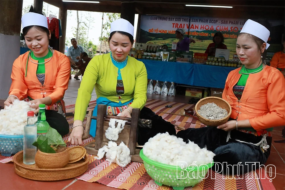 Keeping Alive the Culture of the Muong Ethnic Group