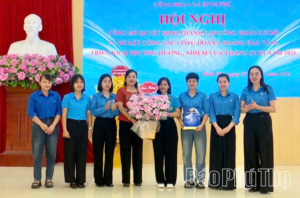 Binh Phu Commune: Two Grassroots Trade Unions Established in Local Enterprises