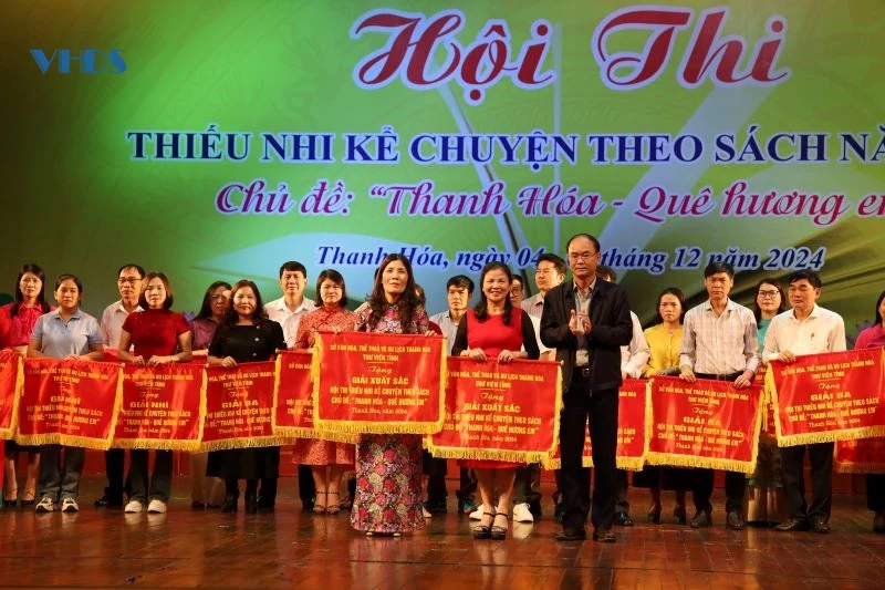 Sôi nổi hội thi thiếu nhi kể chuyện theo sách
