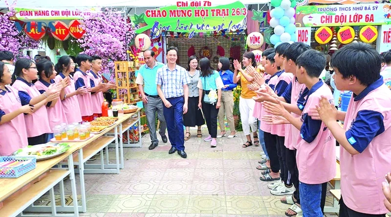 Cần có sự phân loại đạo đức theo từng bậc học