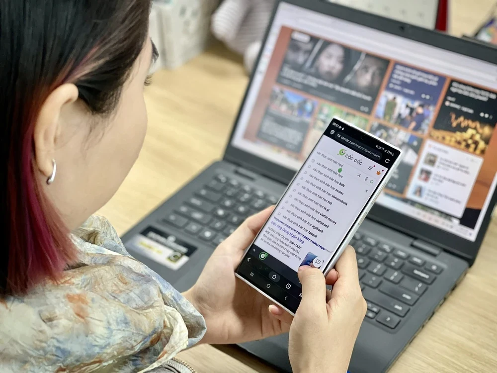 Người dùng Việt tìm kiếm gì nhiều nhất trên trình duyệt Cốc Cốc trong năm 2024?