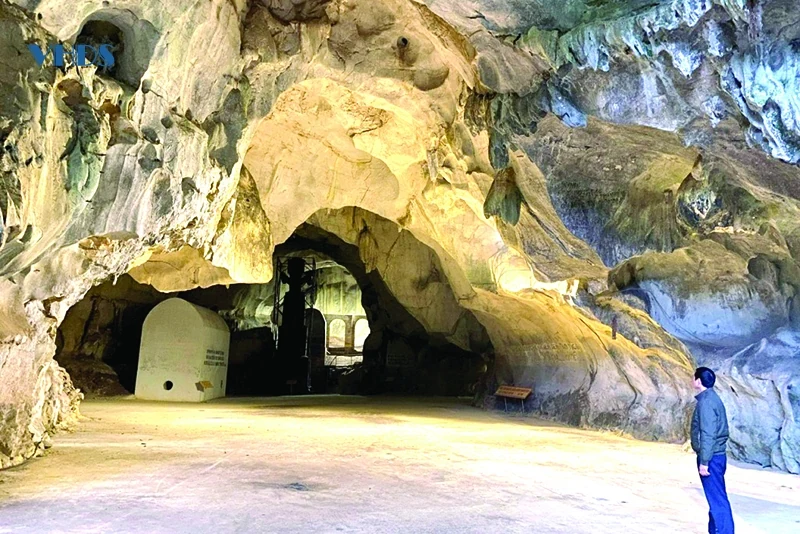 Lên thăm Bến Sung