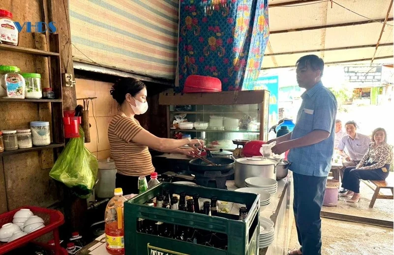 Mường Lát: Nỗ lực chống buôn lậu, gian lận thương mại và hàng giả