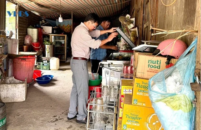 Mường Lát: Nỗ lực chống buôn lậu, gian lận thương mại và hàng giả