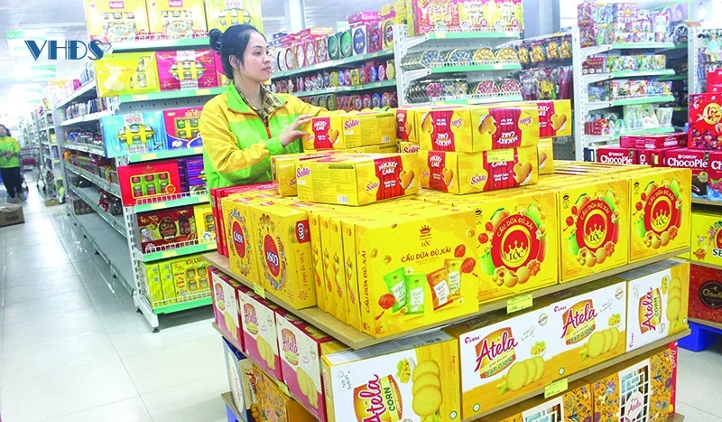 Ðưa hàng tết lên vùng cao