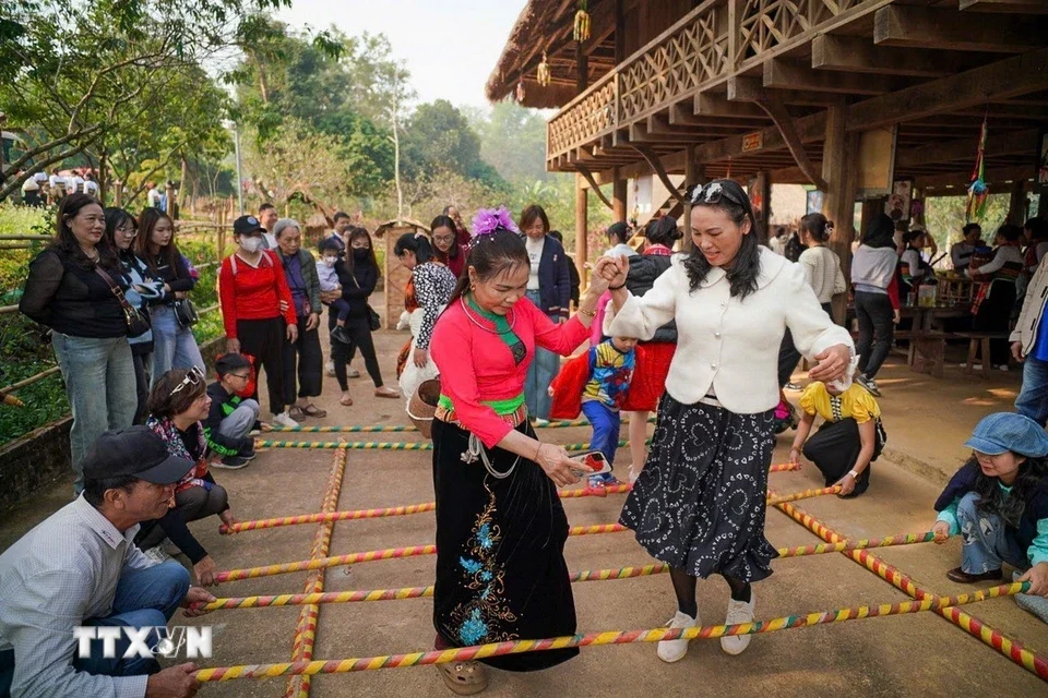 Tái hiện Lễ mừng cơm mới của đồng bào Thái ở Thanh Hóa