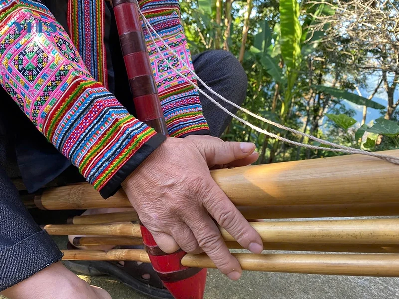 Vang tiếng khèn Mông