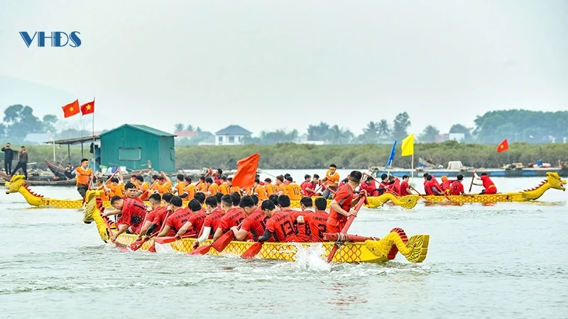 Sông nước quê Thanh vào hội