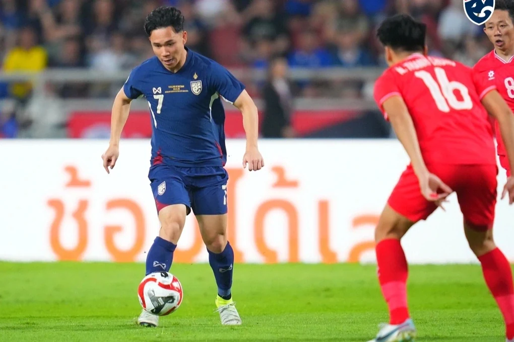 Một bàn thắng đẹp mà thiếu cao thượng!